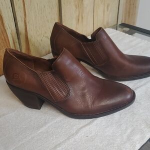 Womens Born Ankle Booties Size 11M Brown Casual Event Slip On